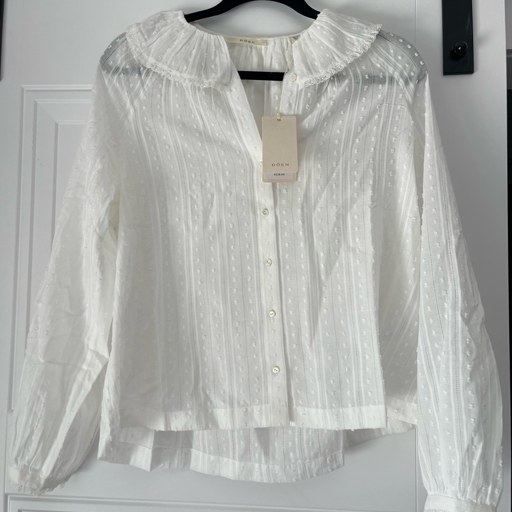 Doen Cream Blouse with Peter Pan Collar and Relaxed Fit - Picture 2 of 4